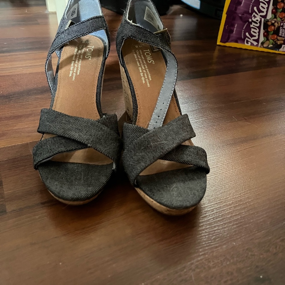 Toms Charcoal Wedge Sandals